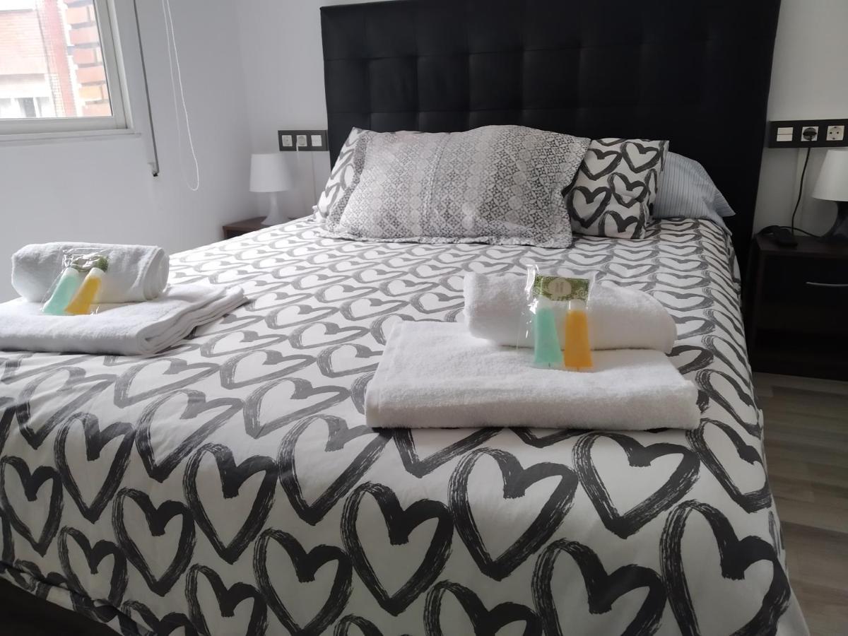 Apartamento Gijon Los Campos ภายนอก รูปภาพ